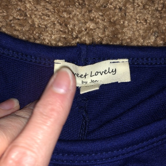 Sweet Lovely by Jen Cold shoulder long sleeve navy tunic size 1X from Chic Soul. - Picture 7 of 8